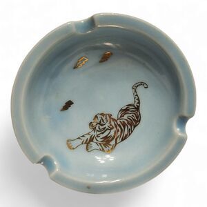 Tiger with Lightning Bolts Ashtray – Light Blue Gold – City in Bloom Ceramics